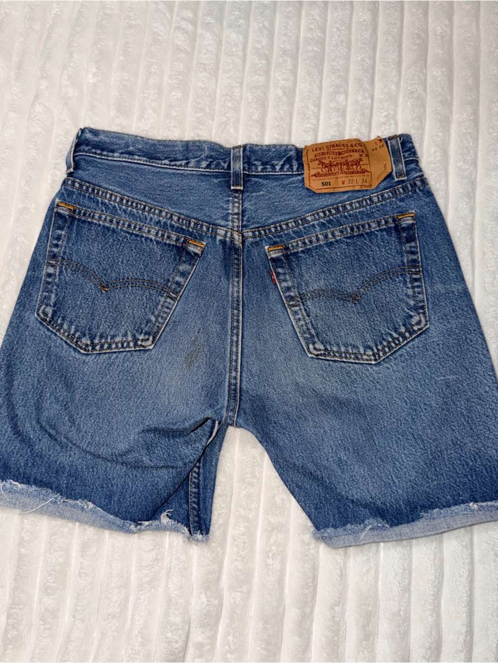 Levi's 501 Blue Cutoff Denim Shorts | Size 28 ?